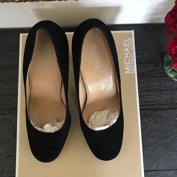 Michael Kors Black Suede Pumps - Picture 4 of 5
